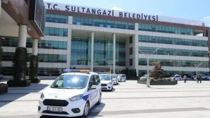 Sultangazi Belediyesi CHP Meclis Üyesi avukat Hülya Şimşek tutuklandı