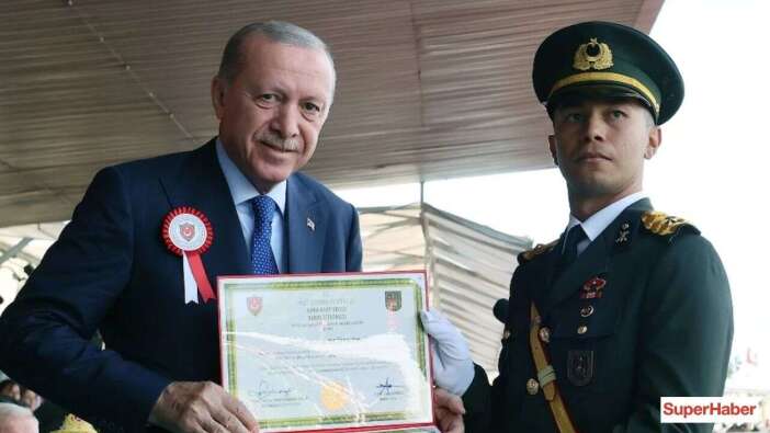 28 Şubat'çıları kahreden görüntü! Kara Harp Okulu birincisi İmam Hatip'ten çıktı, Cumhurbaşkanı Erdoğan diplomasını verdi