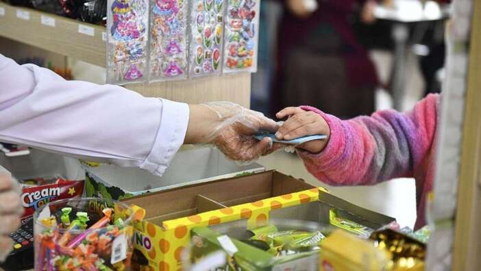 Uygulama başladı! Öğrencilere her ay 2 bin lira kantin yardımı verilecek