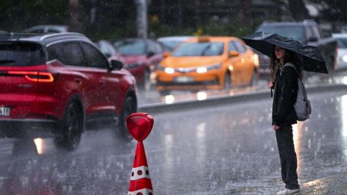 Meteoroloji saat vererek uyardı! Kuvvetli yağış ve fırtına bekleniyor