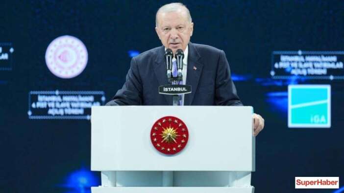 İstanbul Havalimanı 4. pisti açıldı! Cumhurbaşkanı Erdoğan muhalefete yüklenip rekor rakamları sıraladı
