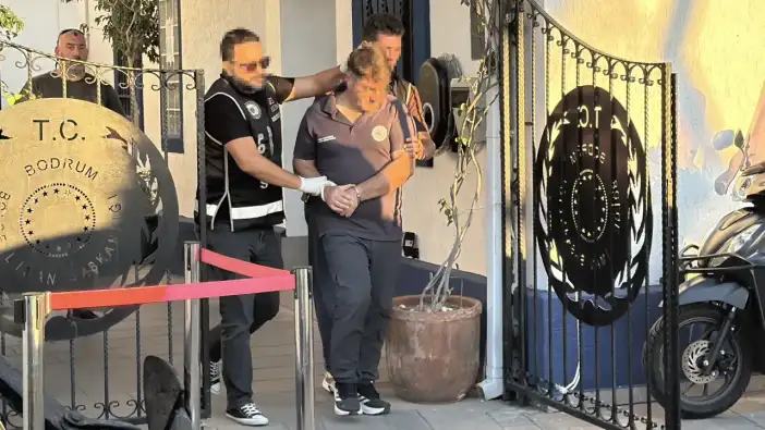 Kritik kurumun başkanı rüşvet alırken suçüstü yakalandı!