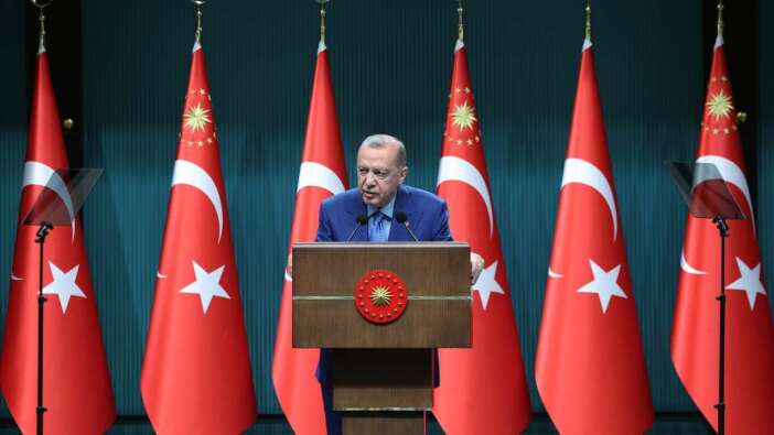 Erdoğan'dan fon soruşturmasıyla ilgili kritik açıklama! Kimsenin gözünün yaşına bakılmayacak
