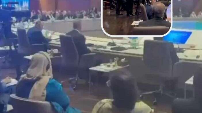 Bakü Zirvesi'nde dikkat çeken anlar! Dışişleri Bakanı Hakan Fidan Herzog'un konuşmasında salondan ayrıldı