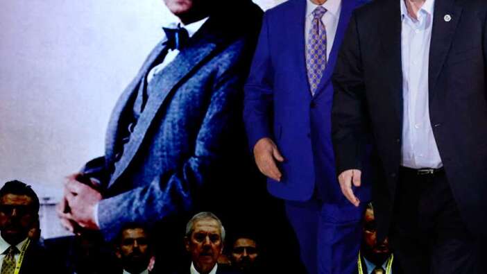 Aziz Yıldırım ihanete uğradı: 9 oyla İsmail Kartal'ı getirdiler başkanı mahvettiler