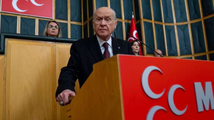 Devlet Bahçeli'den Fransa uyarısı: Tahriklere kapılmamalı! Gençlerimizi karanlık hesaplarına alet etmeyi planlayanların oyunlarını bozmalıyız"