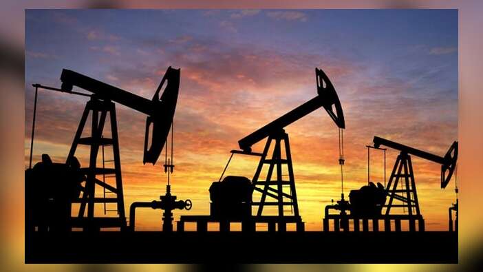 Tam 1 milyar ton petrol buldular!