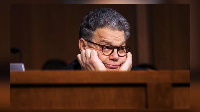 ABD Senatörü Al Franken istifa etti...