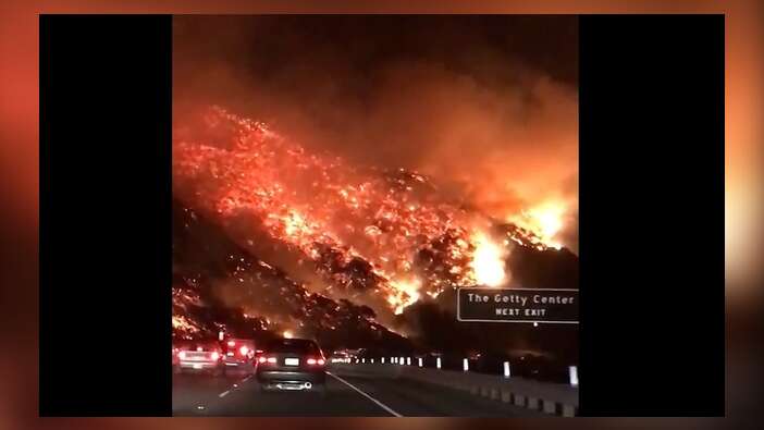 California'daki yangın yayılmaya devam ediyor/VİDEO...