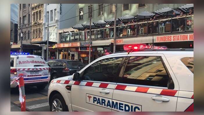 Avustralya'da ikinci şok! Yayaları ezen aracın ardından AVM'de patlama...