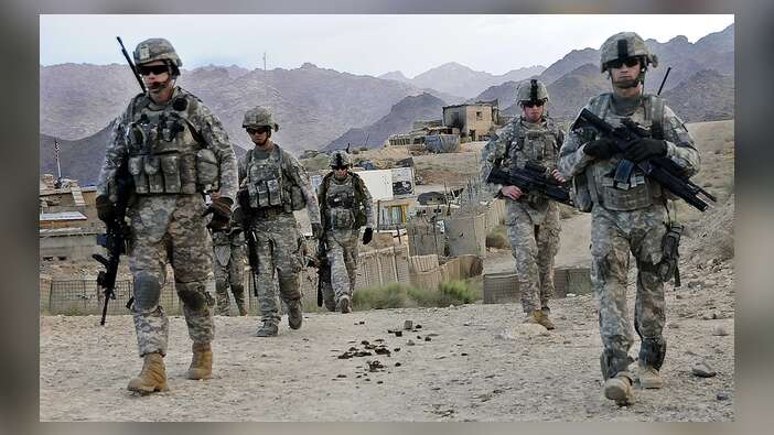 Afganistan'da bir ABD askeri öldü...