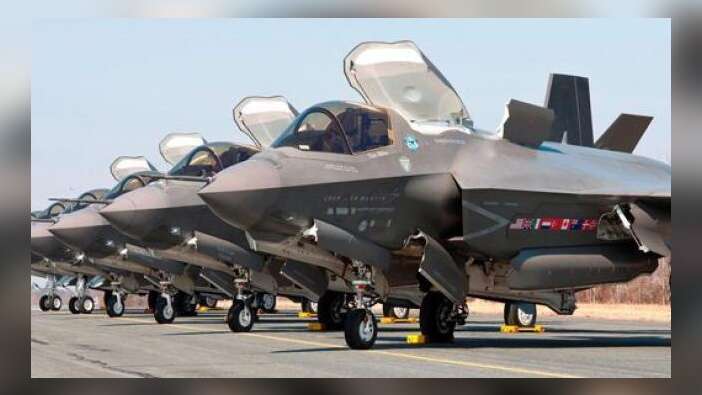 F-35'ler Hollanda semalarından geçti