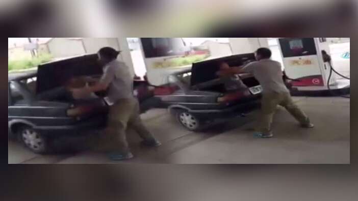Böyle canilik görülmedi!  Karısını öldüresiye dövüp bagaja kilitledi!