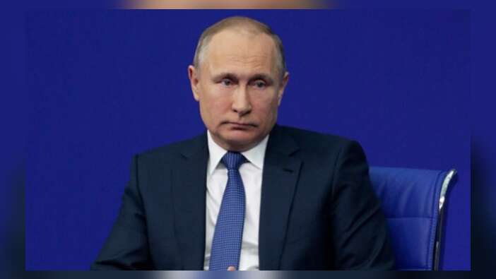 Putin yeniden devlet başkanlığı için aday!
