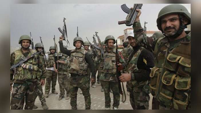 Reuters'den flaş iddia! "Esed güçleri YPG kontrolündeki bölgeye girdi"