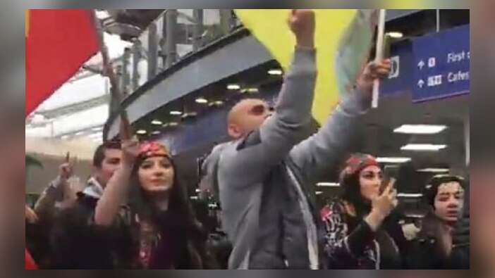 Terör yandaşları tren istasyonunu işgal etti!