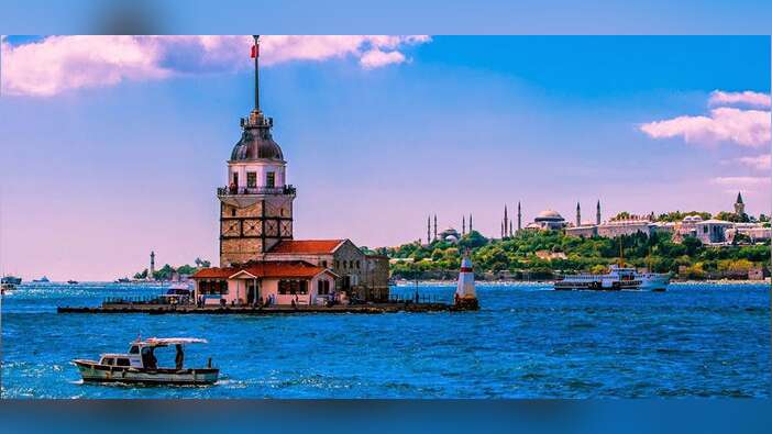 Rusya’dan küstah öneri! İstanbul’un adı...