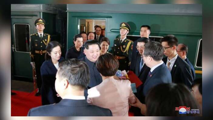 Kim Jong Un'un çok özel treninin içinden ilk görüntü!