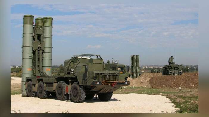Rusya o ülkeye 5.4 milyar dolarlık S-400 sattı!