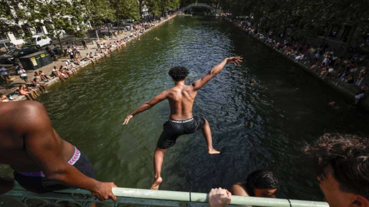 paris