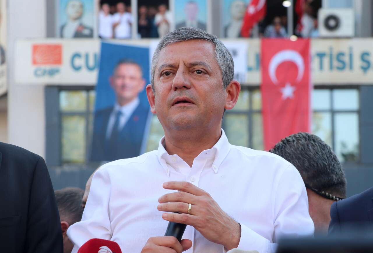 ozgur-ozel