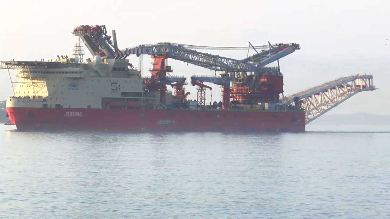 istanbul-bogazi-gemi-trafigine-kapatildi