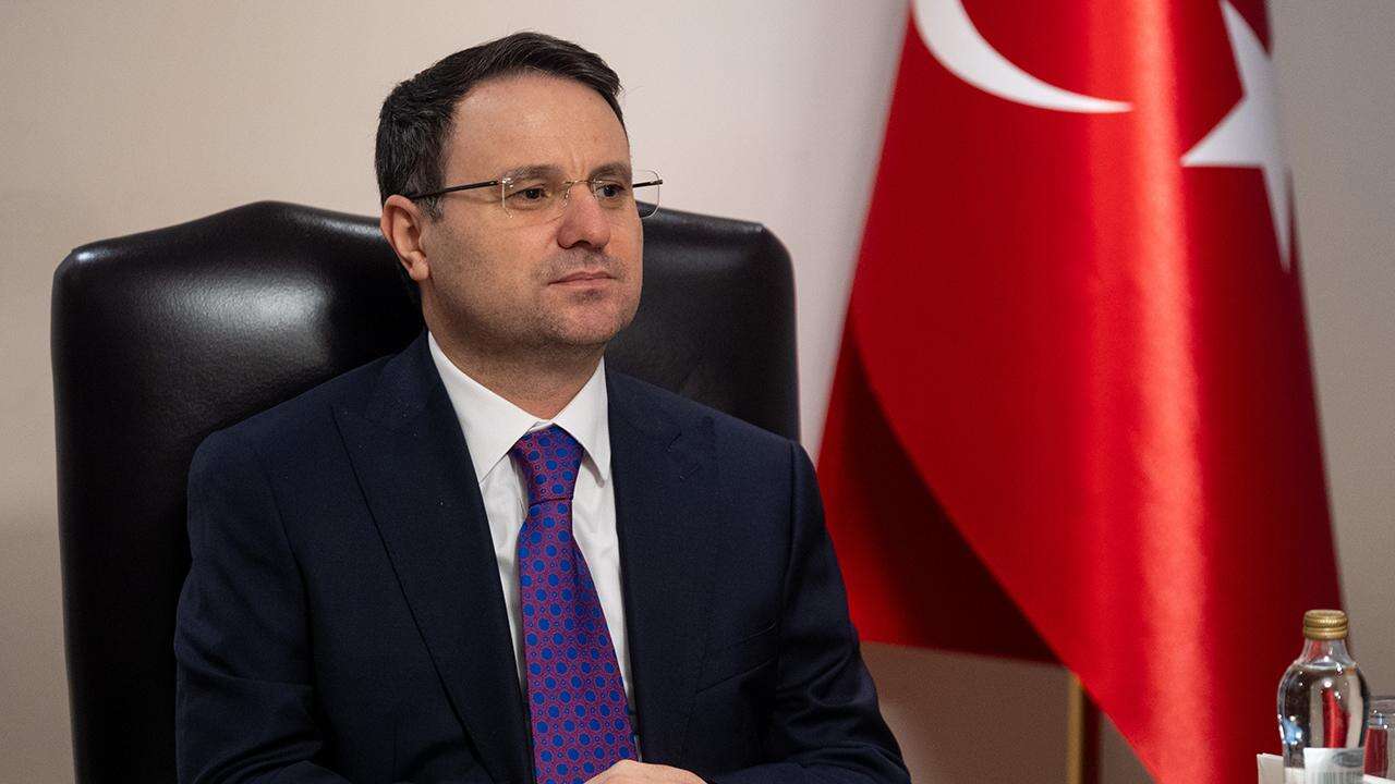 akin-gurlek
