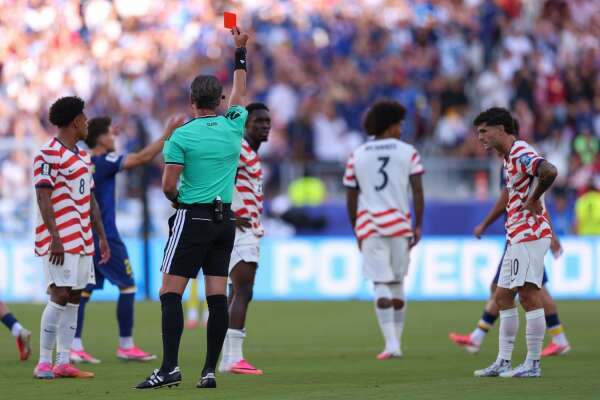 260701-folarin-balogun-red-card-vsb-2244-be7693