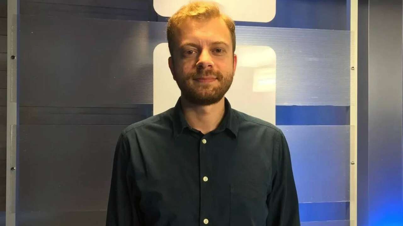 emrah-gulsunar