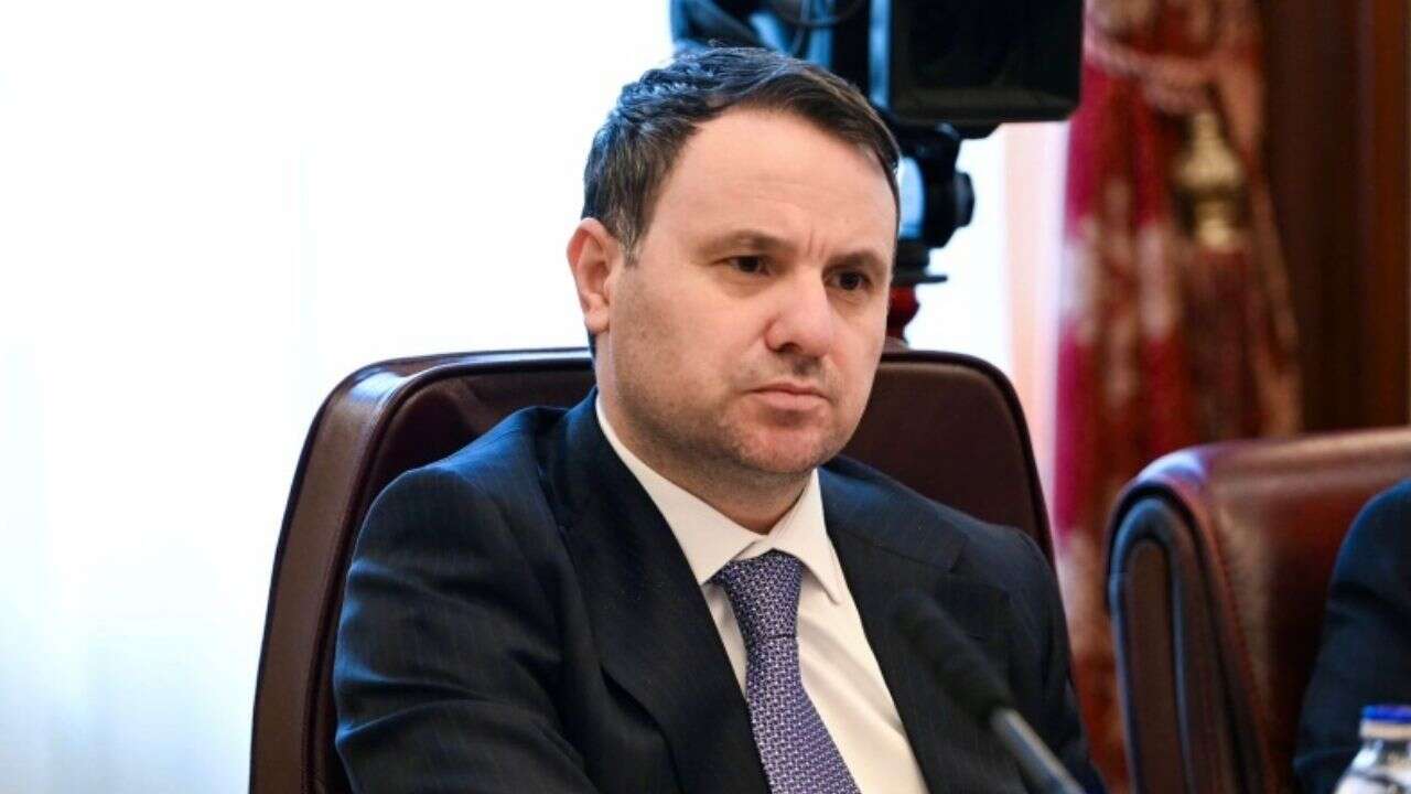 akin-gurlek