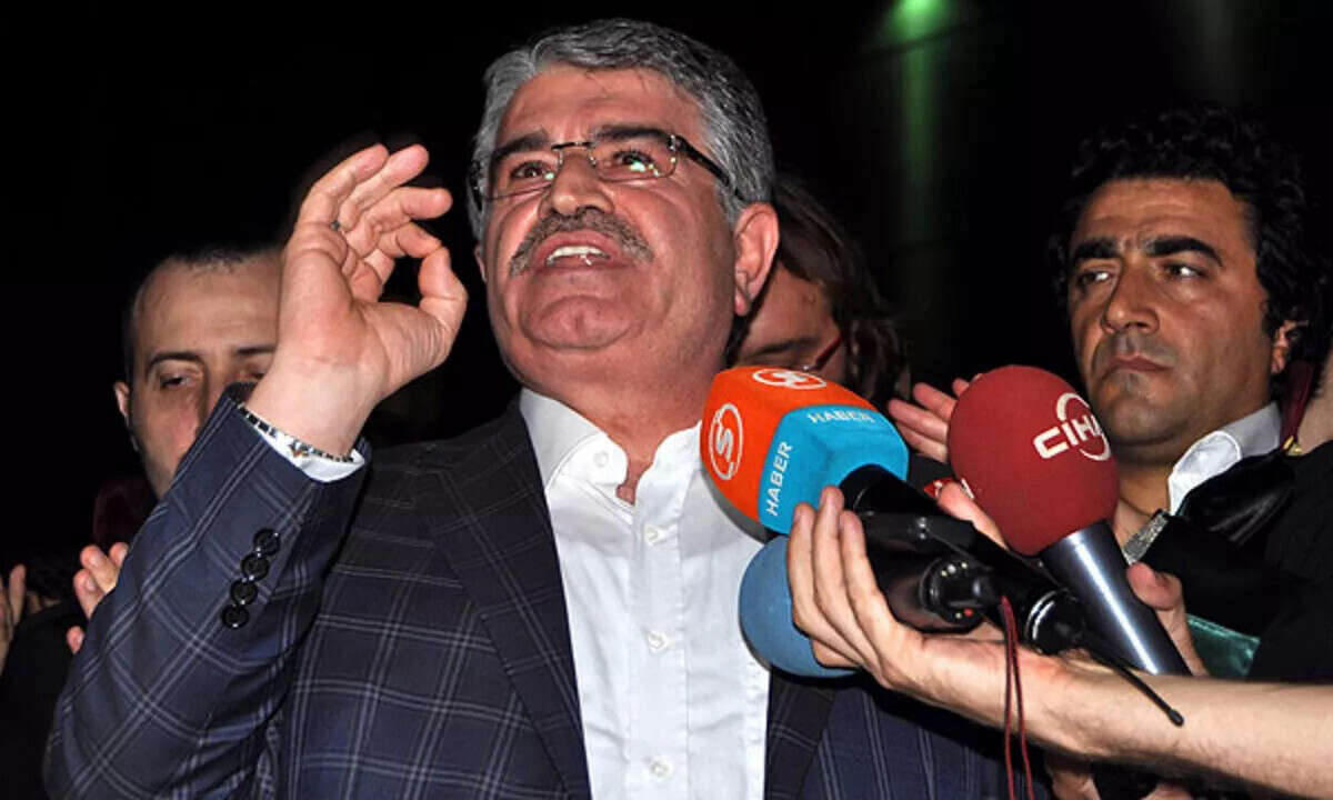 idris-naim-sahin-zaman-gazetesi