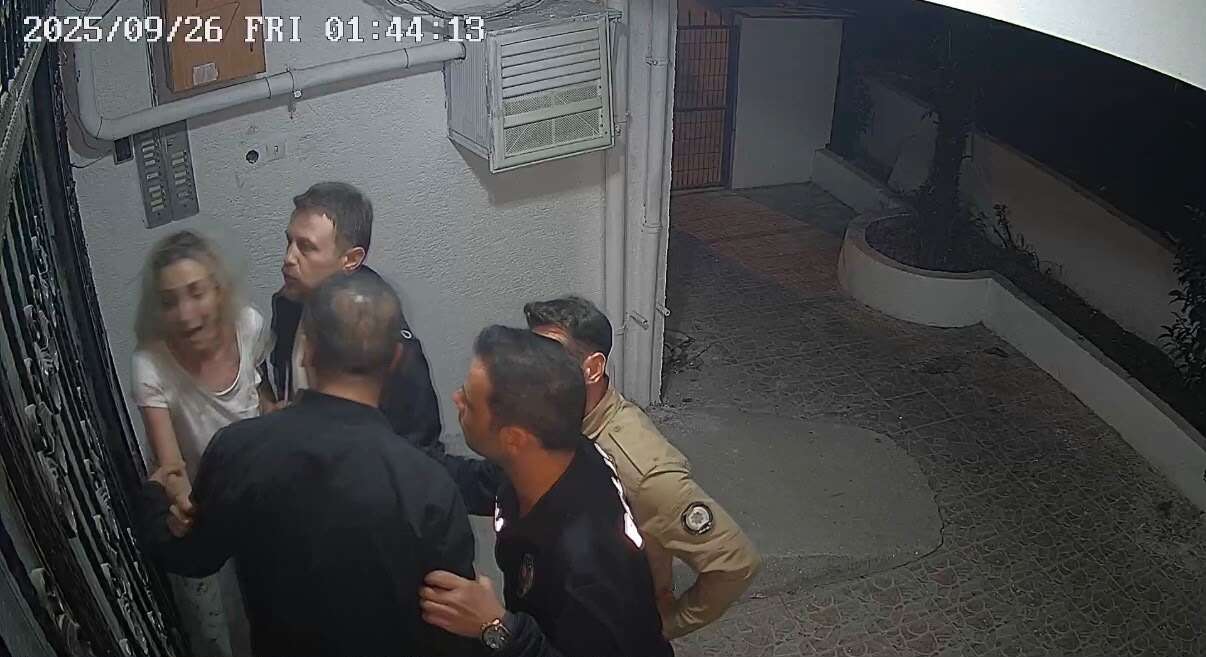 sarkici-gullunun-oldugu-olay-gecesine-a-1474176-438647