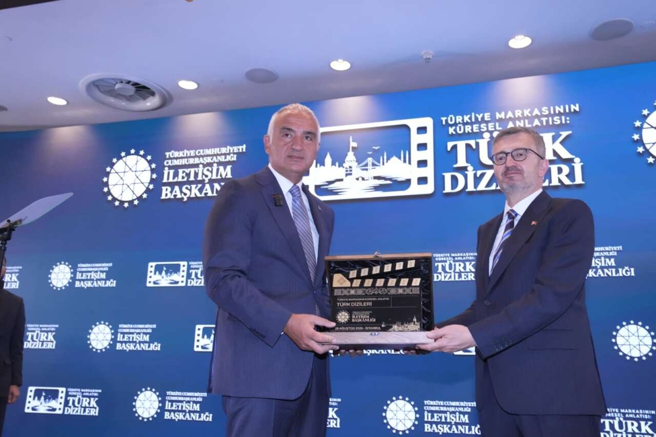 kultur-ve-turizm-bakani-mehmet-nuri-ersoy-1