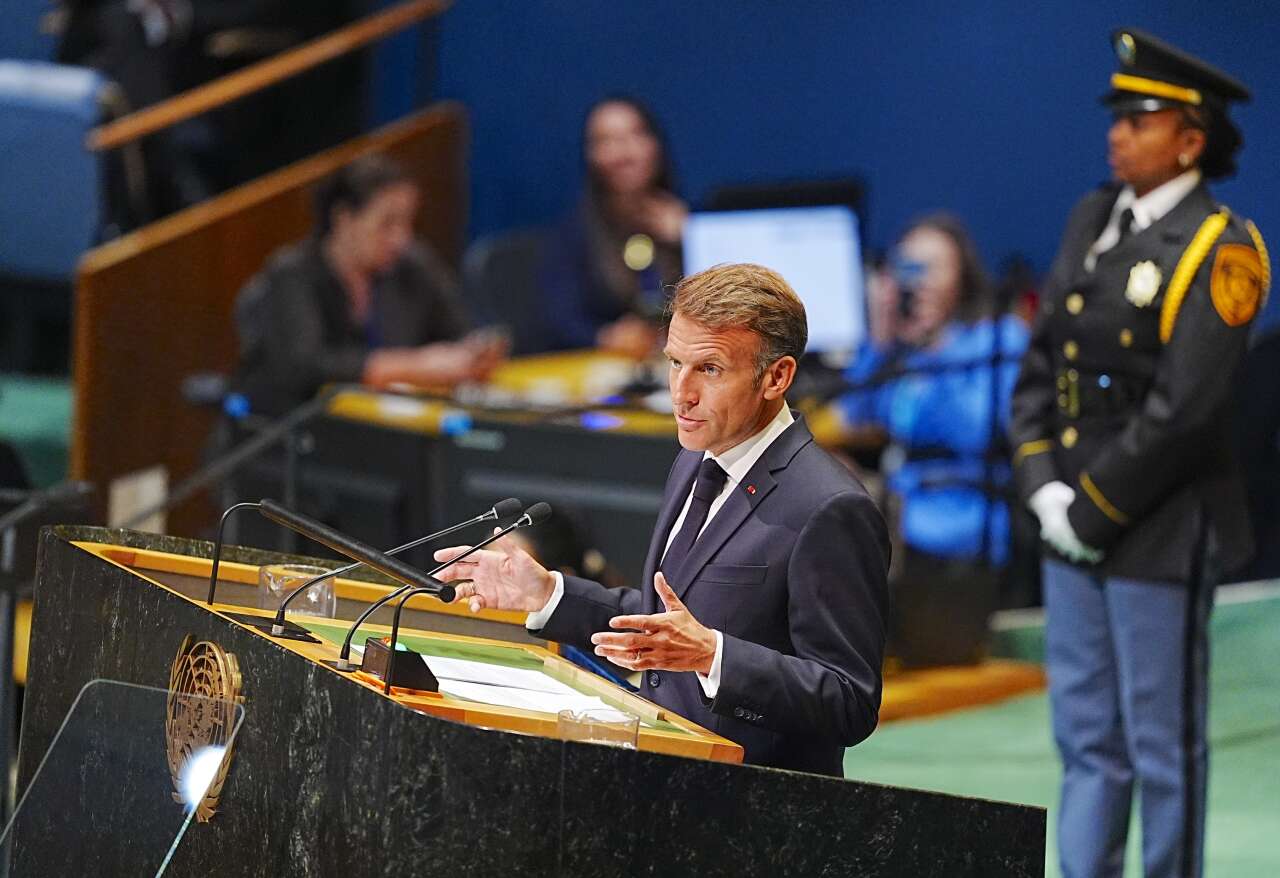 emmanuel-macron-bm-gazze-utanc-verici