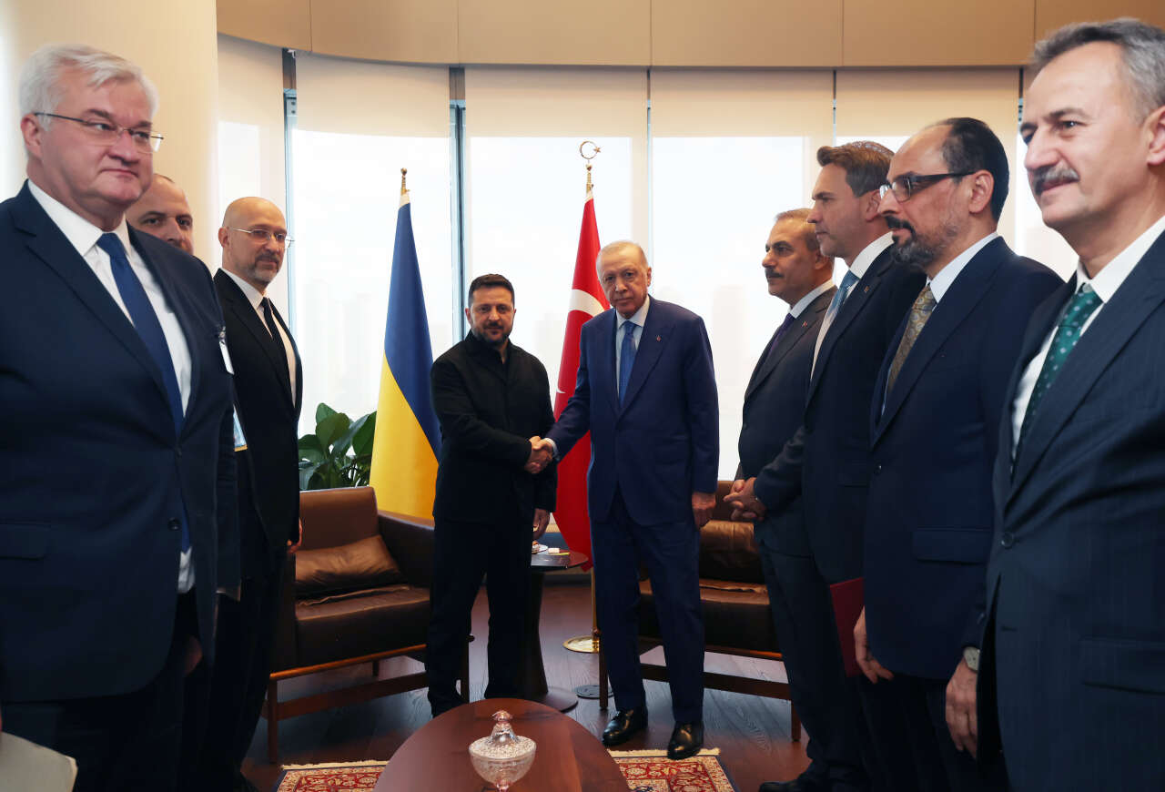 zelenskiy-erdogan-turkevi-gorusmesi