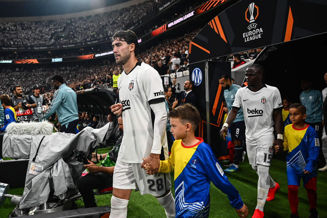 aa-20260917-42499308-42499306-besiktas-olimpik-marsilya