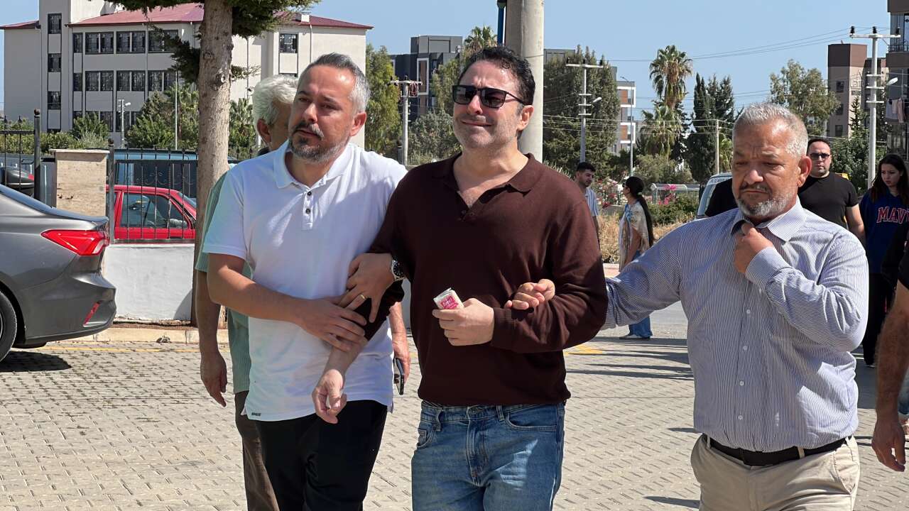 atilla-tas-kizi-sezen-tas-cenaze