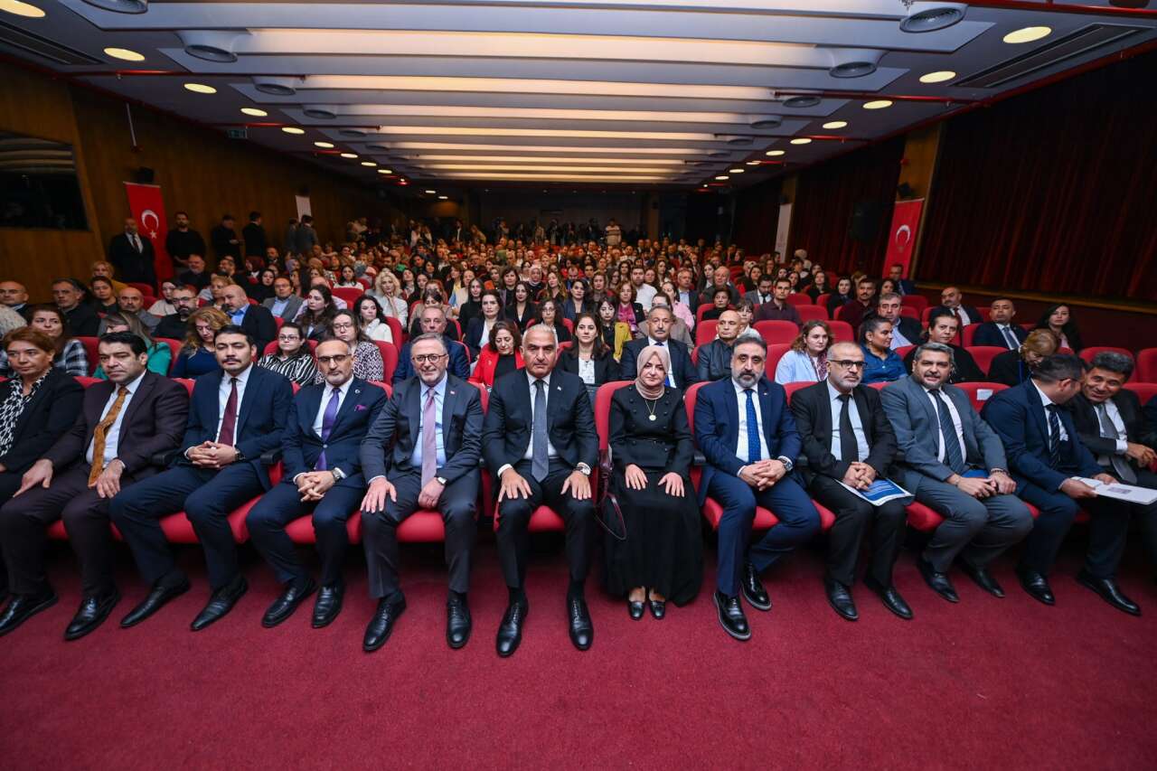 bakan-ersoy-rami-kutuphanesi-kurtce-eser