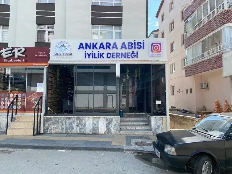 0x0-son-dakika-ankara-abisi-yasin-oyanik-tutuklandi-bagis-maskeli-bahis-vurgunu-desifre-oldu-153-milyon-tl-aklamis-1792121098102