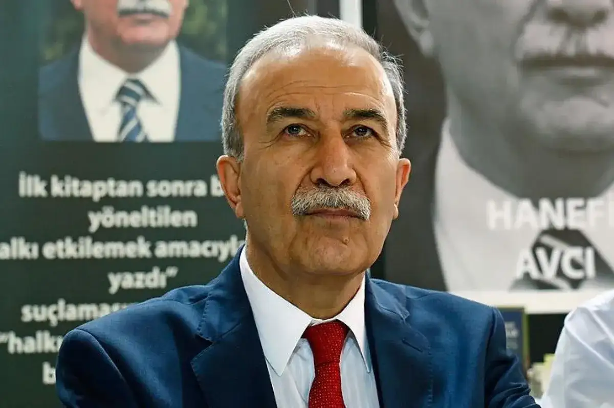 hanefi-avcci