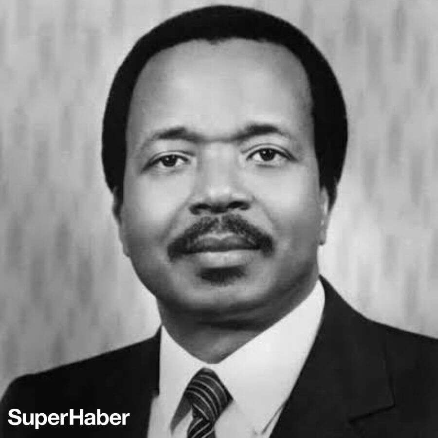 kamerun-cumhurbaskani-paul-biya-mason-isvicre-cenevre