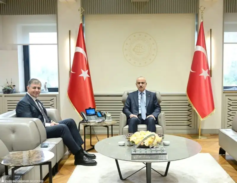 cemil-tugay-abdulkadir-uraloglu-izmir