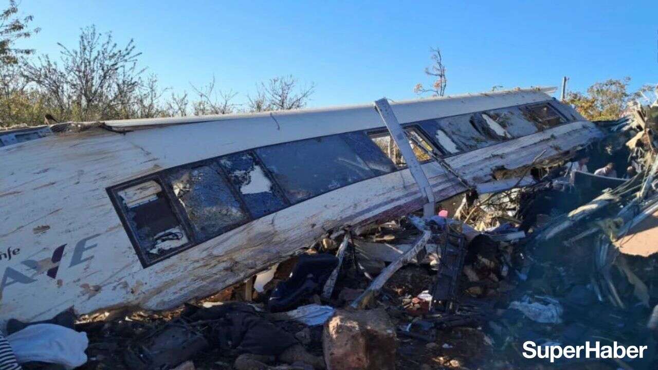 ispanya-hizli-tren-kazasi