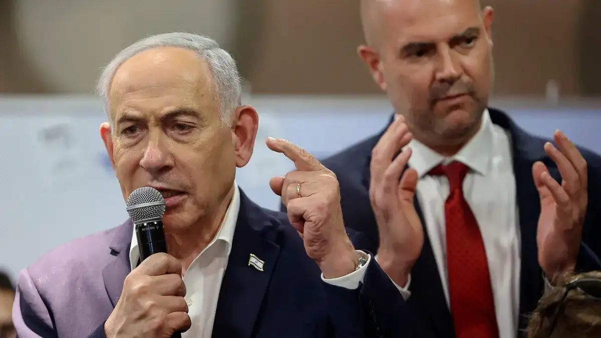 1200x675-israilde-38-yil-sonra-bir-ilk-netanyahunun-kaderi-belli-olacak-73-milyon-secmen-sandik-basina-gidiyor-1793017478098-1