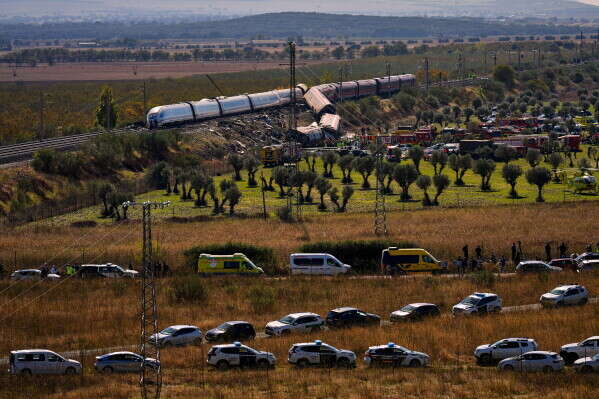ispanya-tren-kazasinin-nedeni-insan-hatasi-cikti